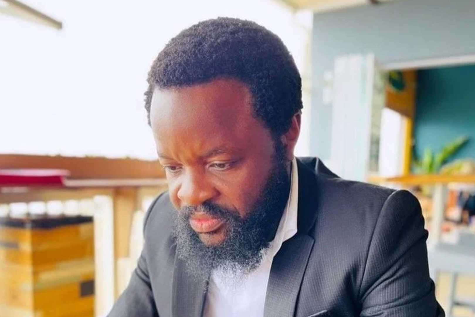 UKini Shandu uselaxazwe ngabaxhasi