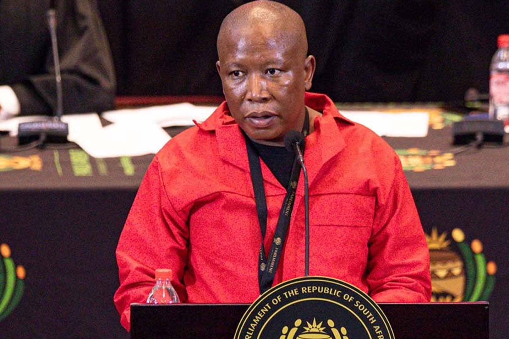Umholi we-EFF uMalema ugxeke uMengameli Ramaphosa ngezinsolo zokungahloniphi