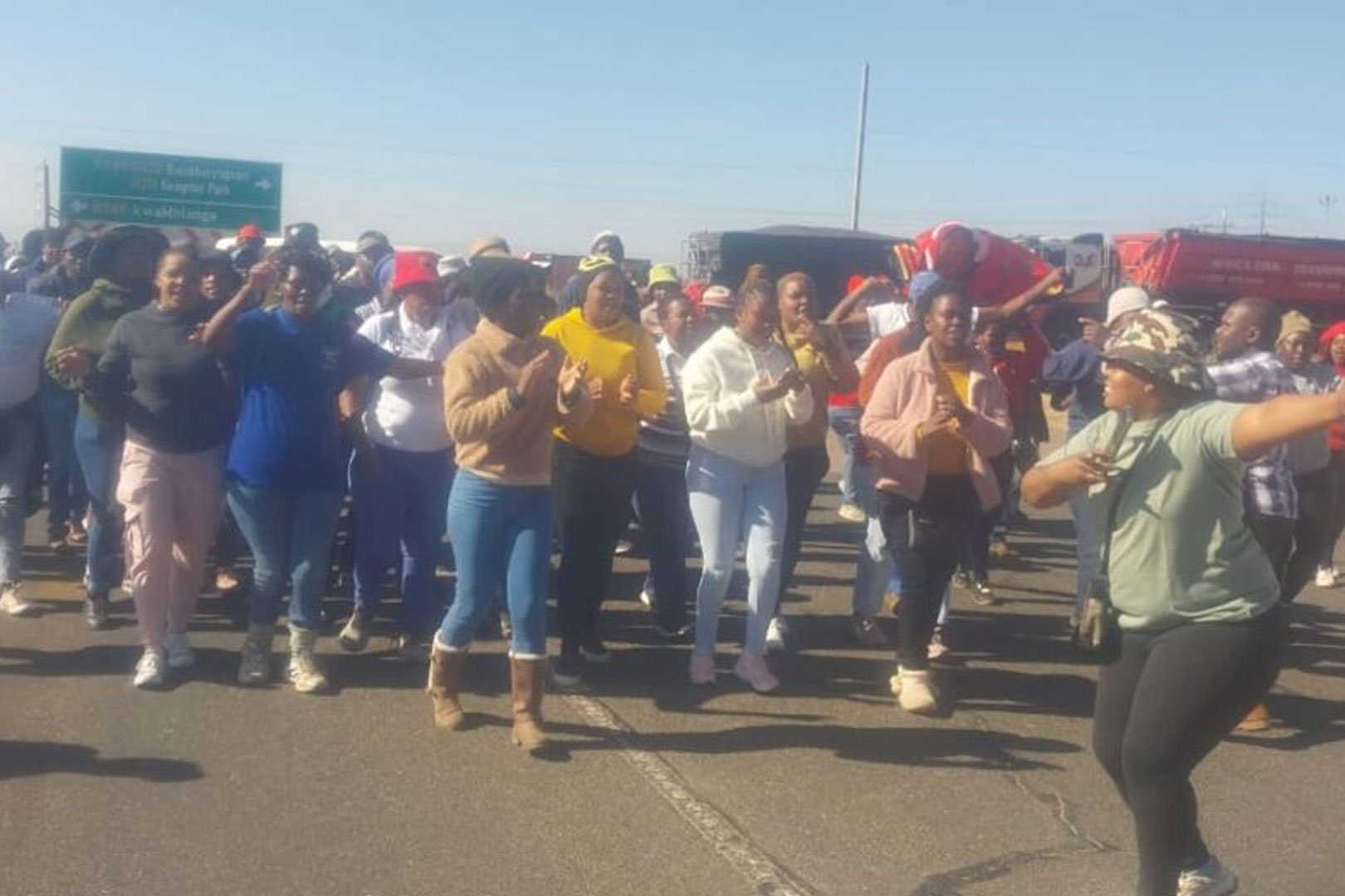 Intsha yaseNkangala ibikishela ukuqshwa kwabokufika abangekho emthethweni