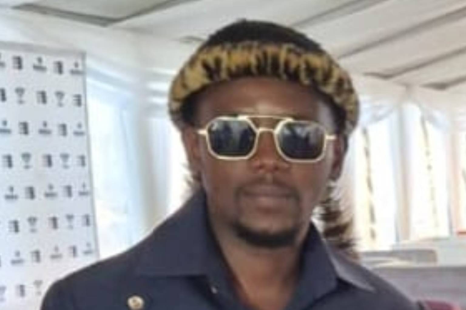 Inkosi yaMabomvu ikhalisana nemindeni elahlekele izihlobo zayo eMsinga