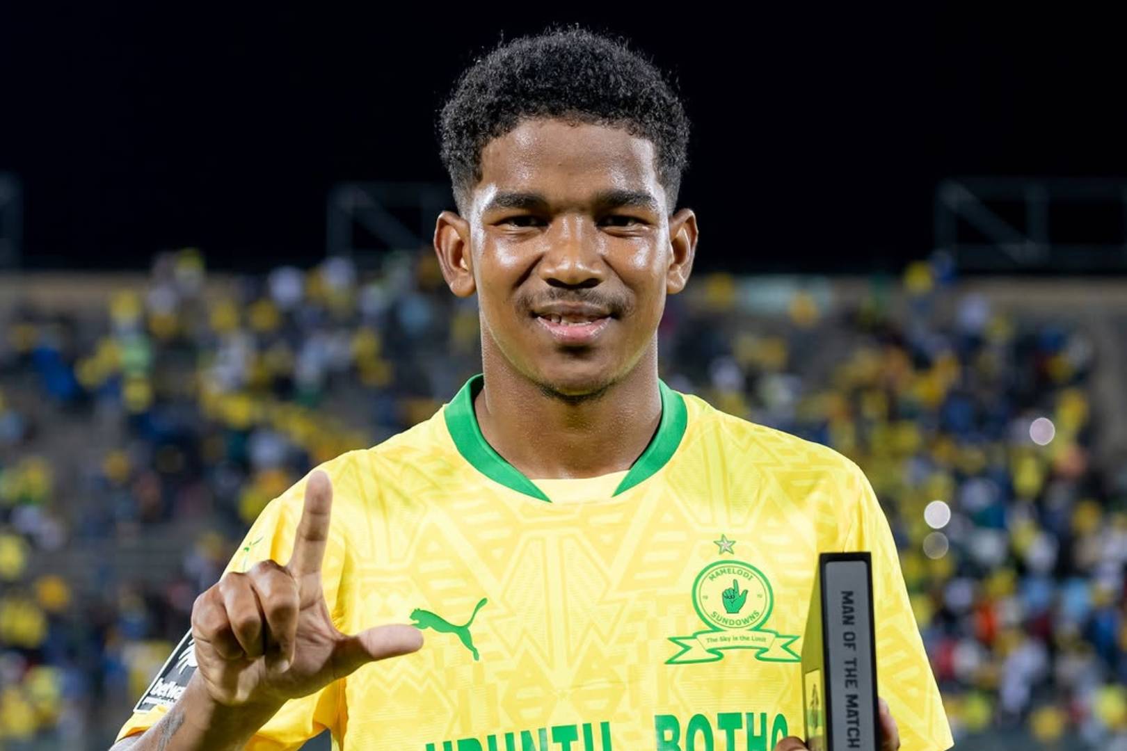 U-Adams ukhala ngengcindezi yokudlalela iDowns