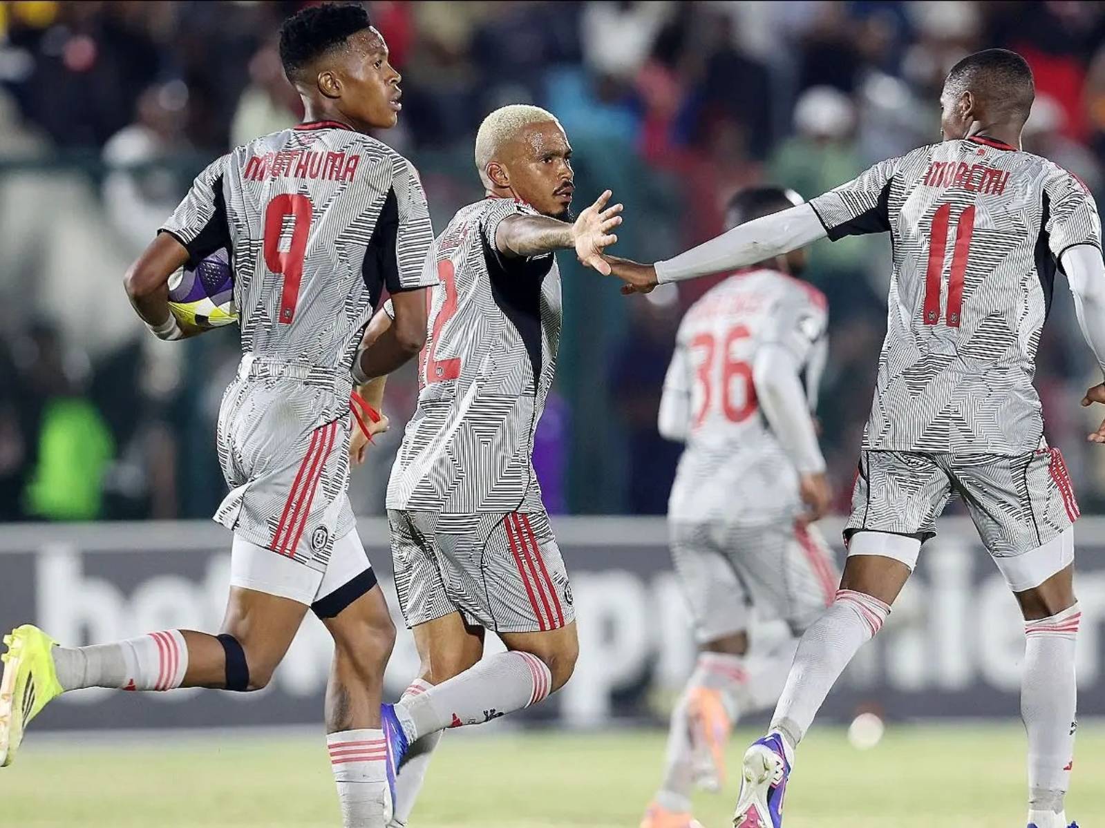 IBucs iphinde yabuya embangweni weligi ishaya iStellies