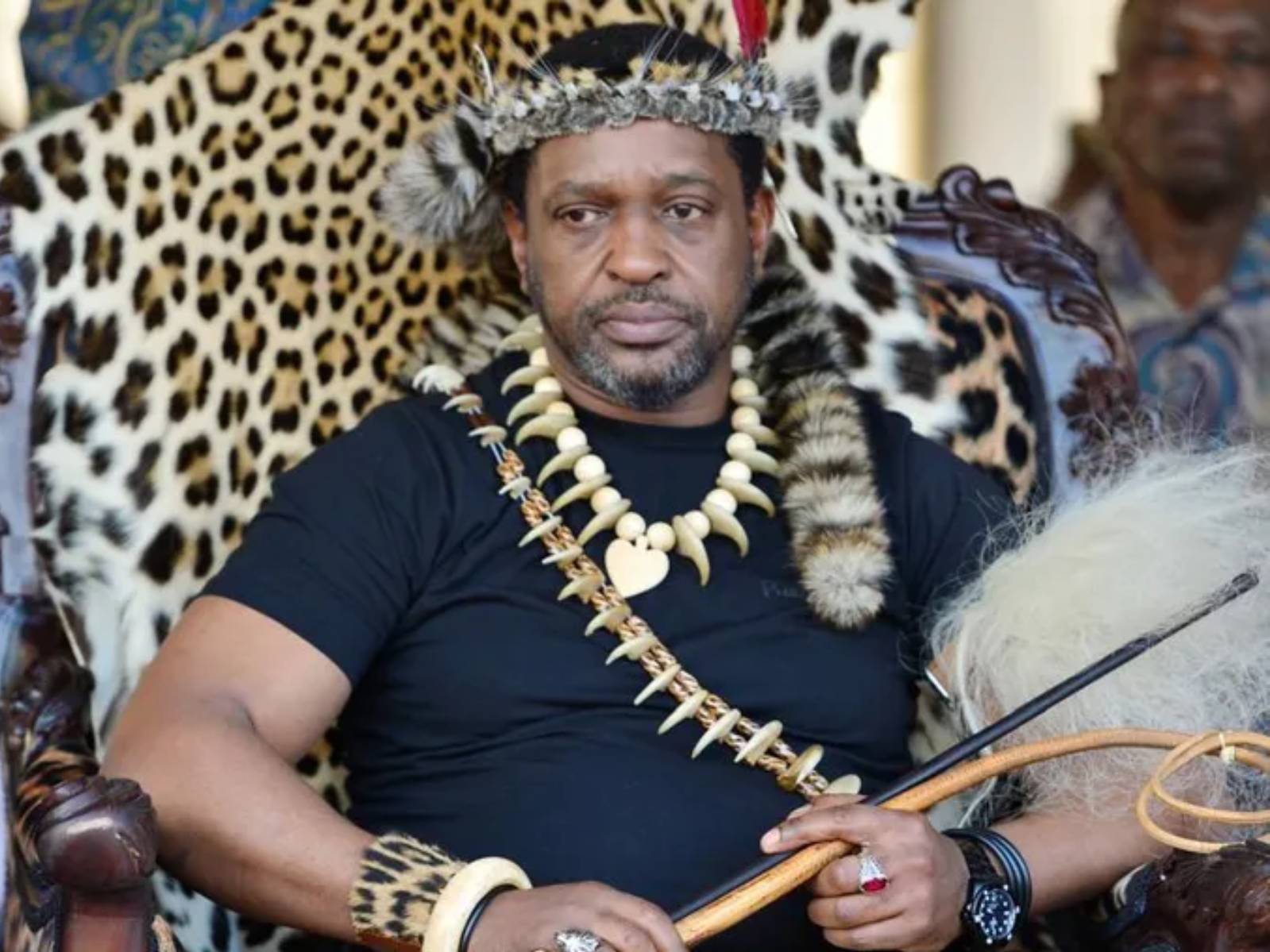 Uvalo ngemibiko yokuhlabeka koMdala